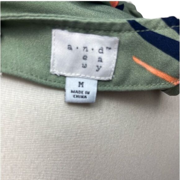 A New Day Green Floral Romper - Picture 6 of 6